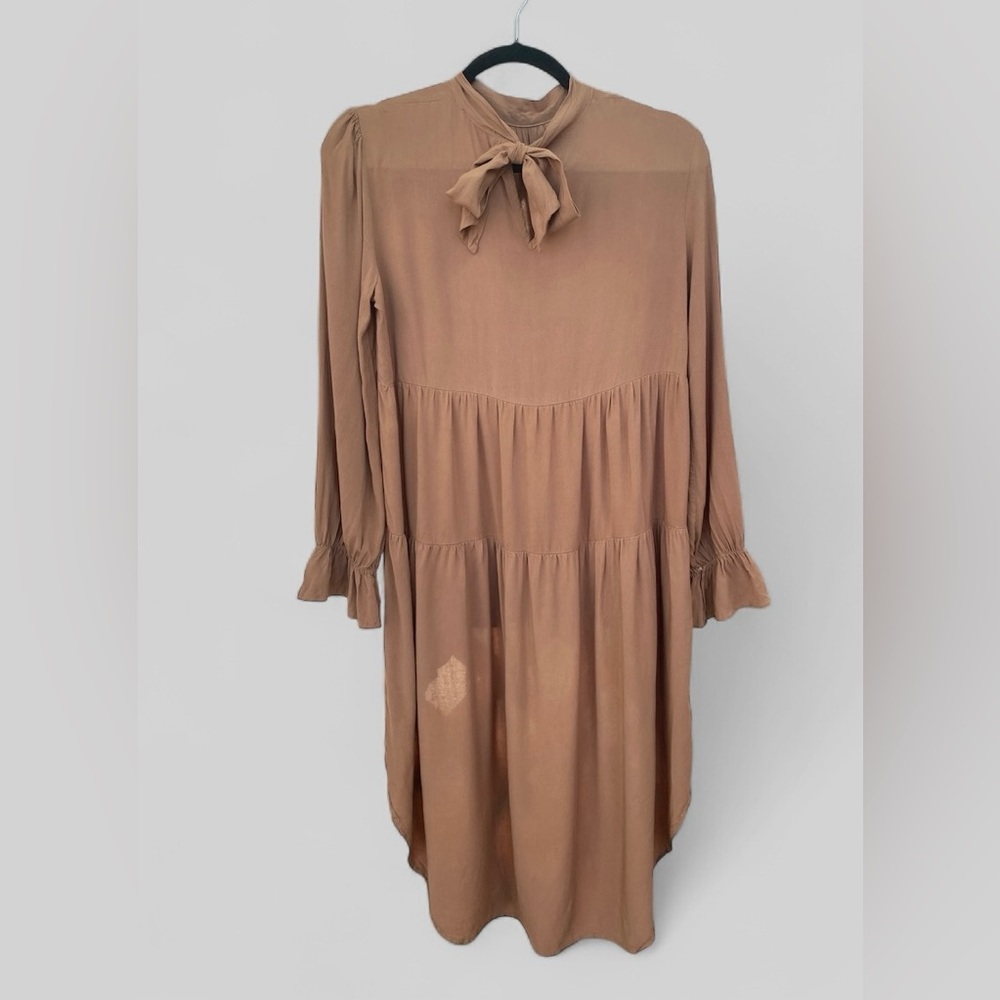 3/$18 Anna-Kaci High-Low Tiered Long Sleeved Ruffled Wrist Women's Top- Size S - Picture 13 of 14